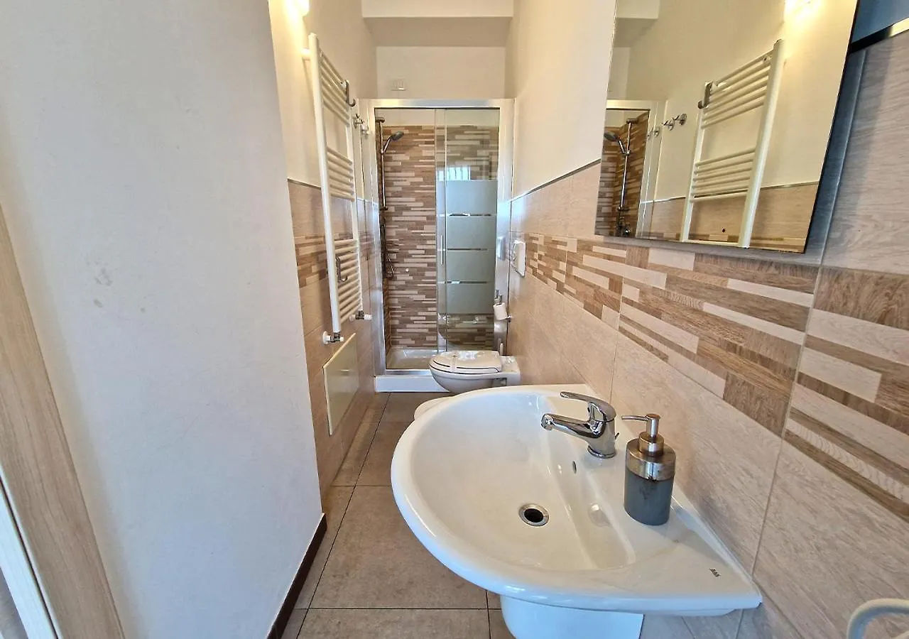 B&B Viale San Pietro Sassari 2*,